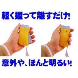 すぐに使える手動発電機能!おしゃれな防災LEDフラッシュライト 明るい2灯ライト