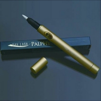 天然成分にこだわったまつげ美容液