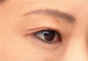 寝ている間にアイプチくせづけ（ふたえ）